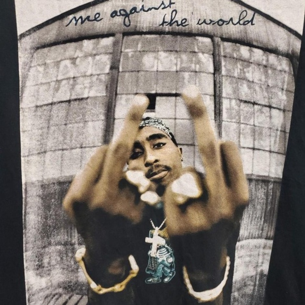 2015‎ Tupac Shakur "Me Against the World" tee - Picture 2 of 4